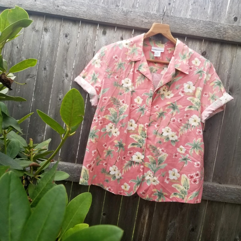 Alfred Dunner Hawaiian Collared Button Up